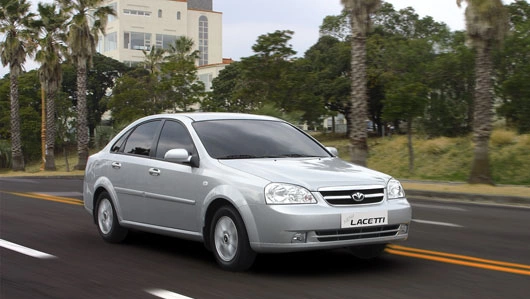Cho thuê xe Daewoo Lacetti